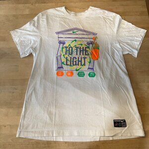 Nike graphic tee - Size XL